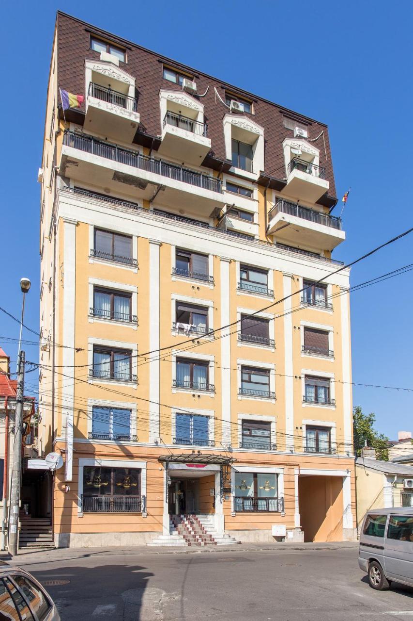 One Love Metropolitan Gardens Studio Apartment Bukares Bagian luar foto
