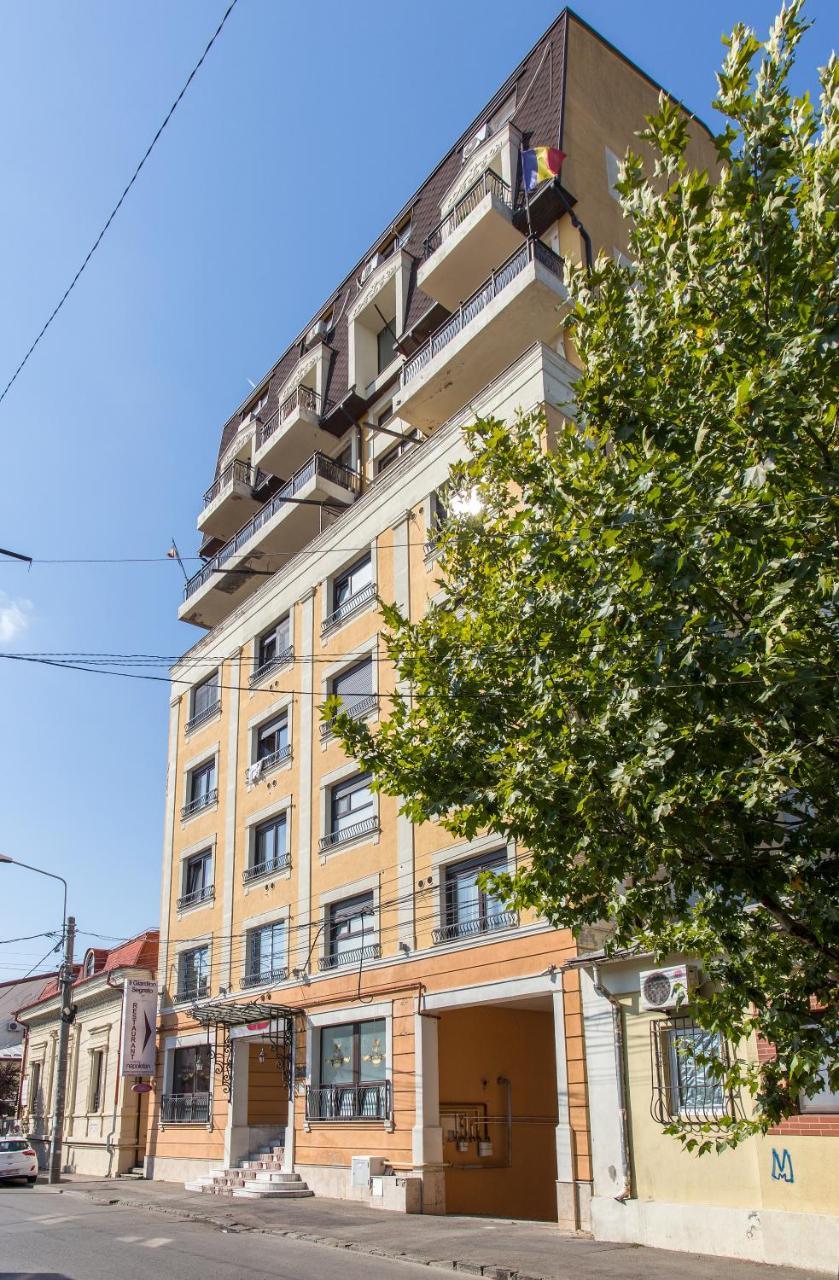 One Love Metropolitan Gardens Studio Apartment Bukares Bagian luar foto