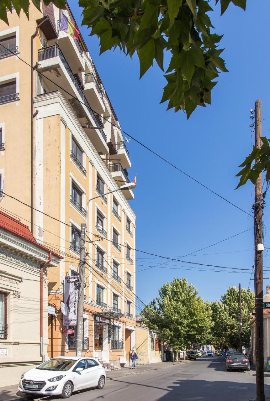 One Love Metropolitan Gardens Studio Apartment Bukares Bagian luar foto